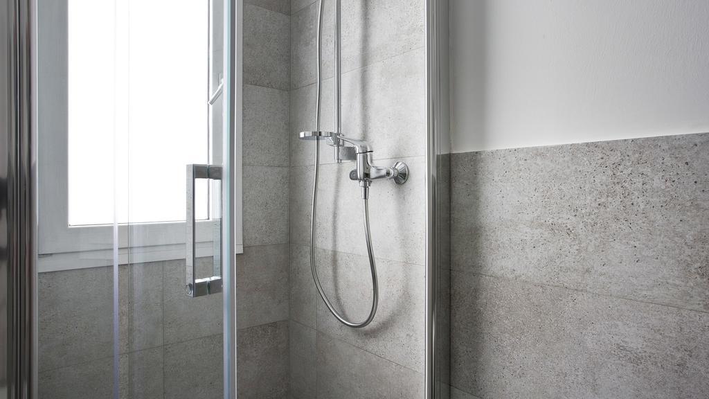 Italianway-Veniero Apartment Milan Exterior photo