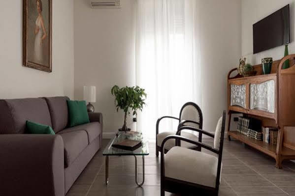 Italianway-Veniero Apartment Milan Exterior photo
